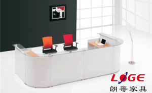 前臺(tái)辦公桌保養(yǎng)，一定要注意這幾點(diǎn)。