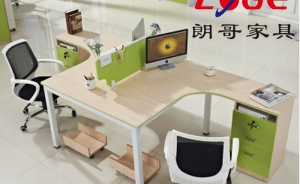如何保養(yǎng)實(shí)木辦公家具呢？