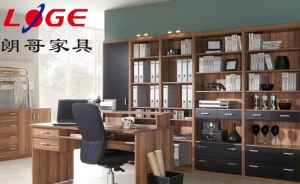 關(guān)于實木辦公桌的優(yōu)點您了解多少呢？